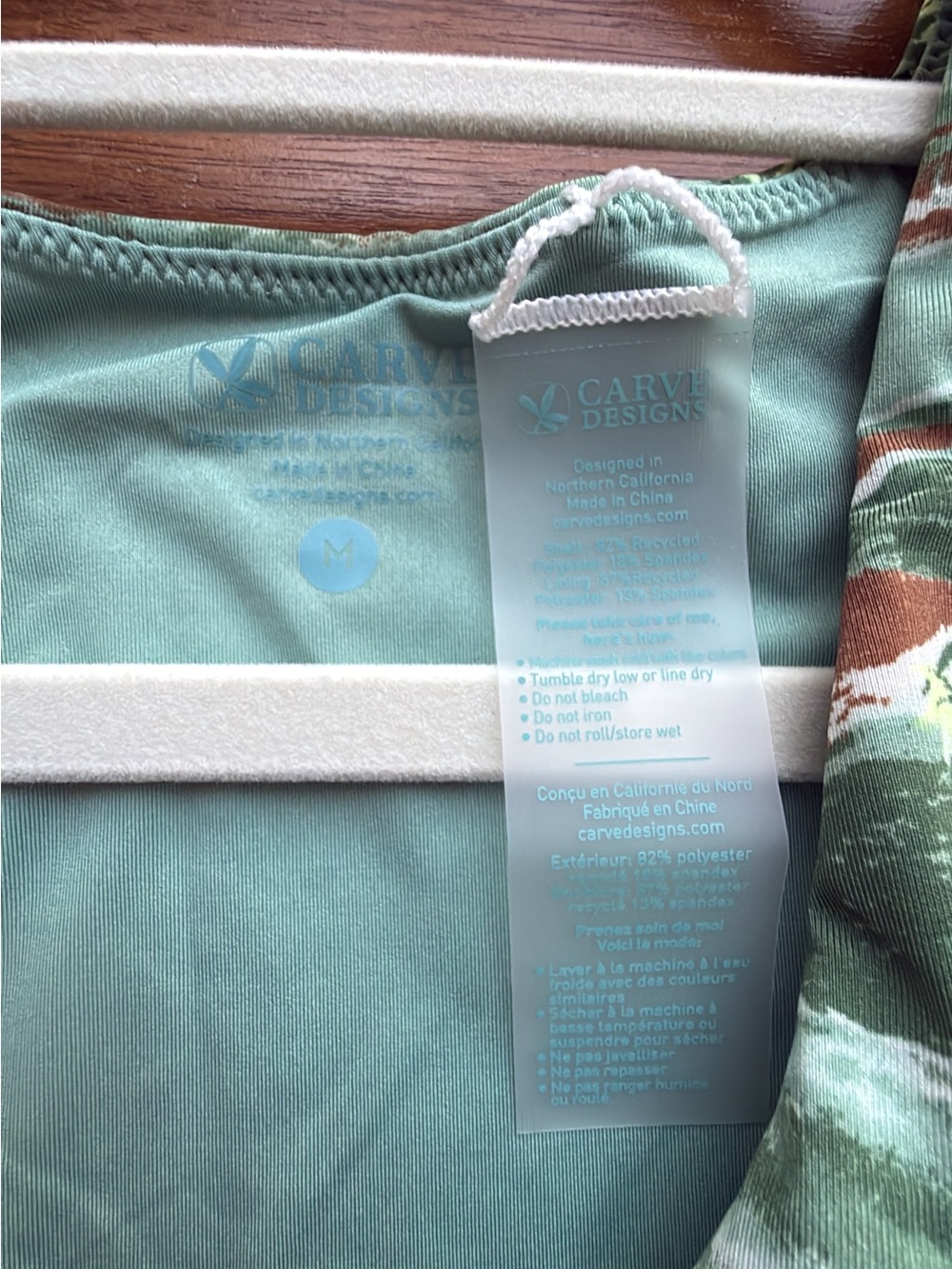 Carve designs TOFINO TOP
High Support V-neck Longline NWT - Picture 5 of 9